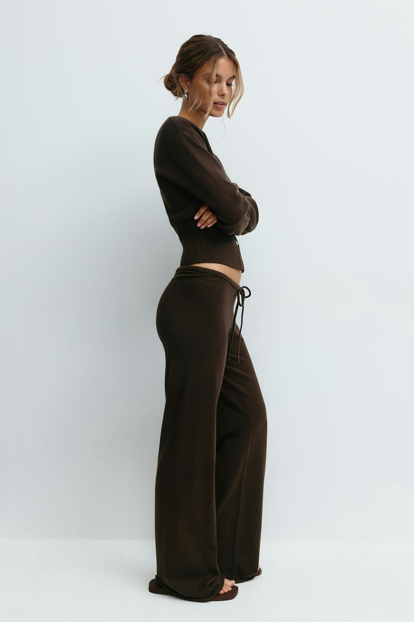 ASTRID | Stickat set