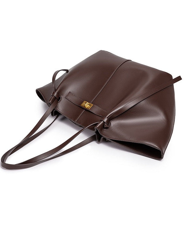 ASTRID | Lyxig Kurvig Shopper